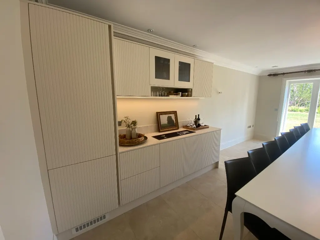 Cream Fluted Dining-Room Bar — dining